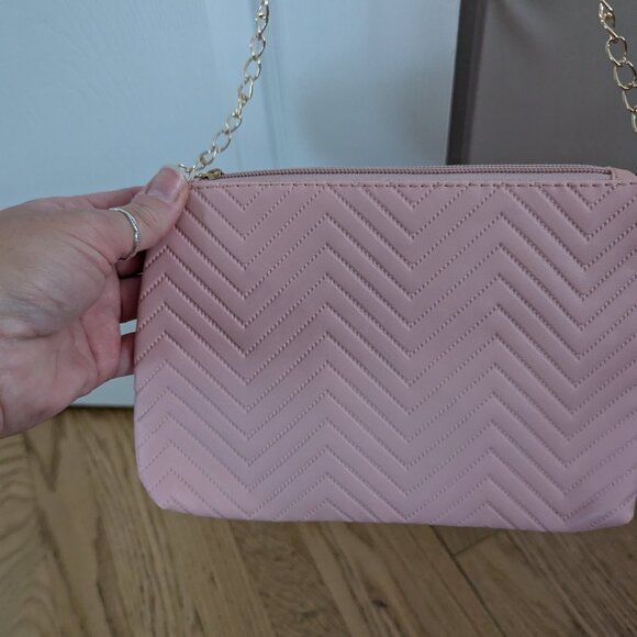 Crossbody Bags x3 - Picture 2 of 9